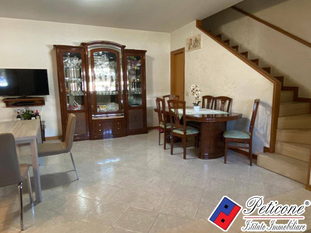 Villa a Fondi in Via Salto Covino - Foto 3