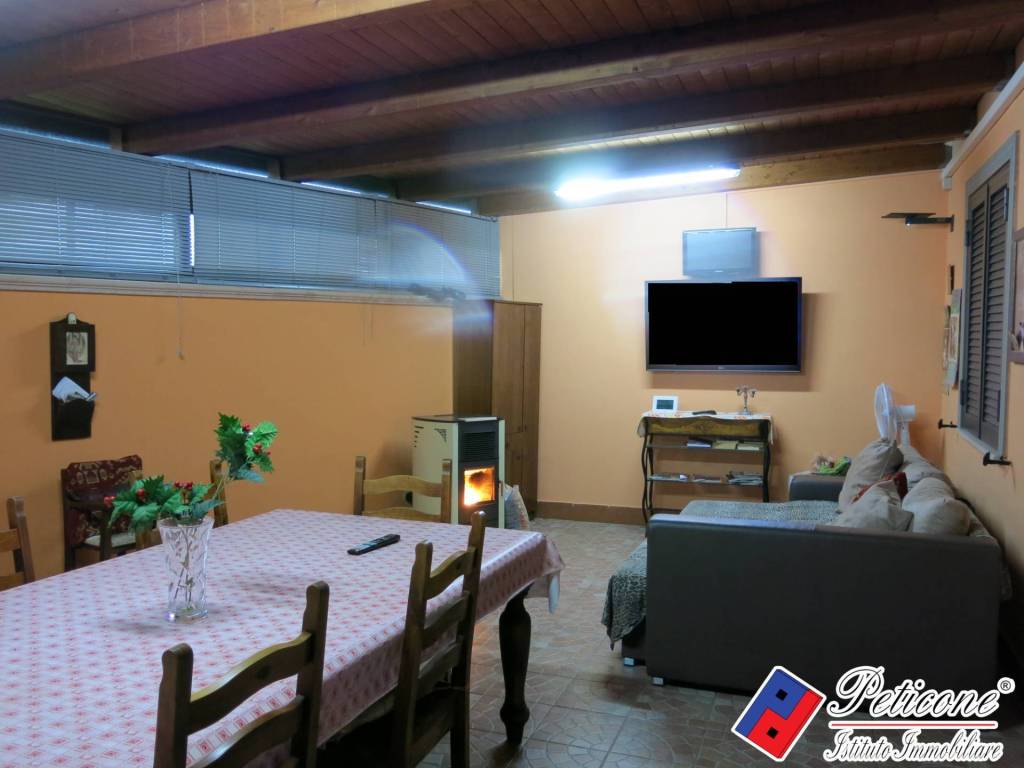 Villa a Fondi in Via Portaturo - Foto 4