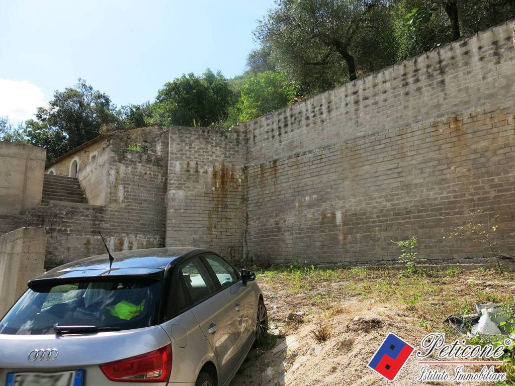 Casa indipendente a Fondi in Via Valle Rocco - Foto 3