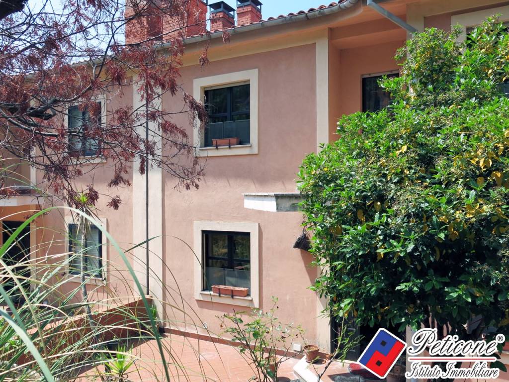 Villa a Campodimele in Via Novellara, 12 - Foto 2