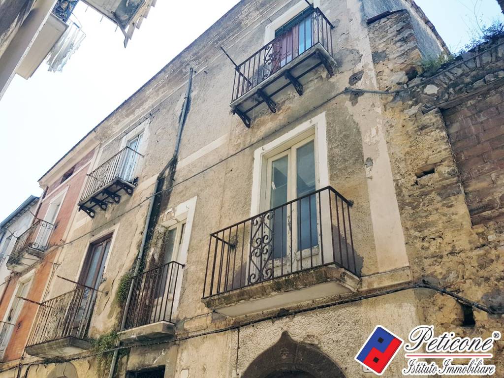 Casa indipendente a Fondi in Via Dante Alighiera, 23 - Foto 2