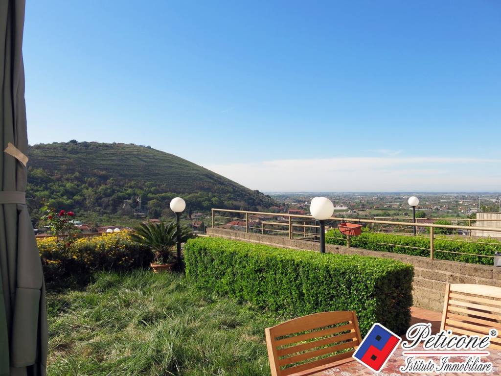 Appartamento a Fondi in Via Sant' Oliva, 11 - Foto 3