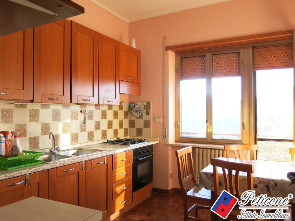 Appartamento a Lenola in Via Lago, 12 - Foto 2