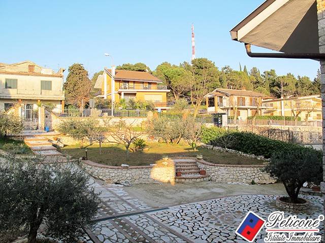 Villa a Lenola in Via XXIV Maggio, 15 - Foto 3