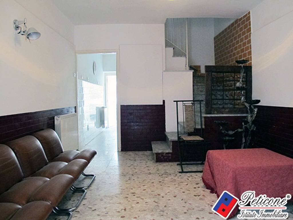 Appartamento a Fondi in via gianbattista vico, 52 - Foto 4