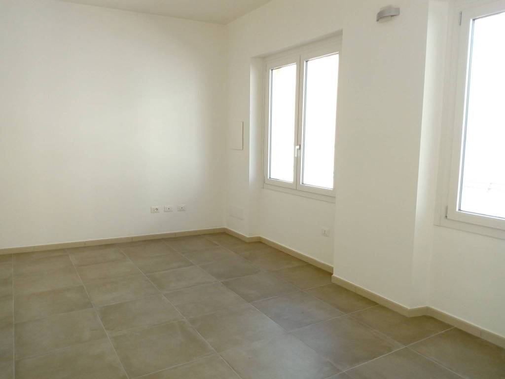 Appartamento a Quartu sant'elena in Piazza Iv Novembre, 2 - Foto 4