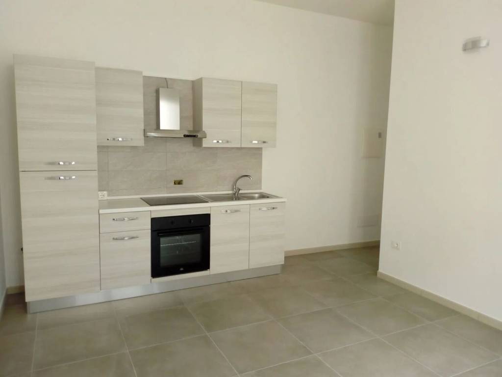 Appartamento a Quartu sant'elena in Via Vittorio Emanuele, 186 - Foto 2