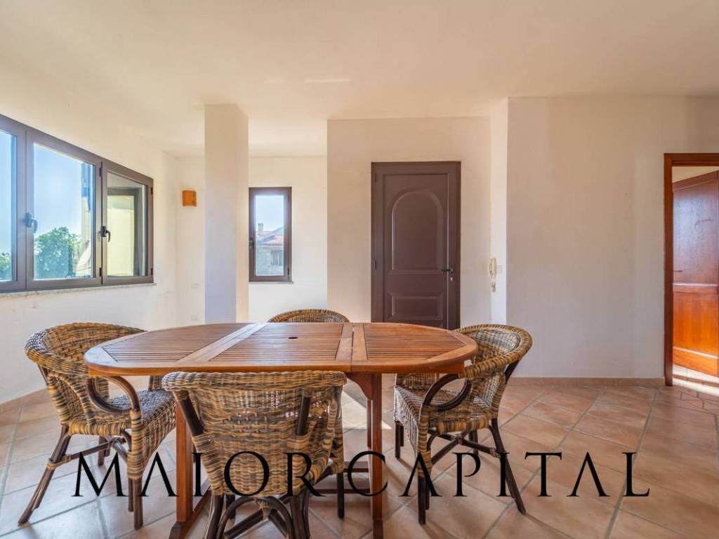 Appartamento a Torpè in Via Raffaello - Foto 4