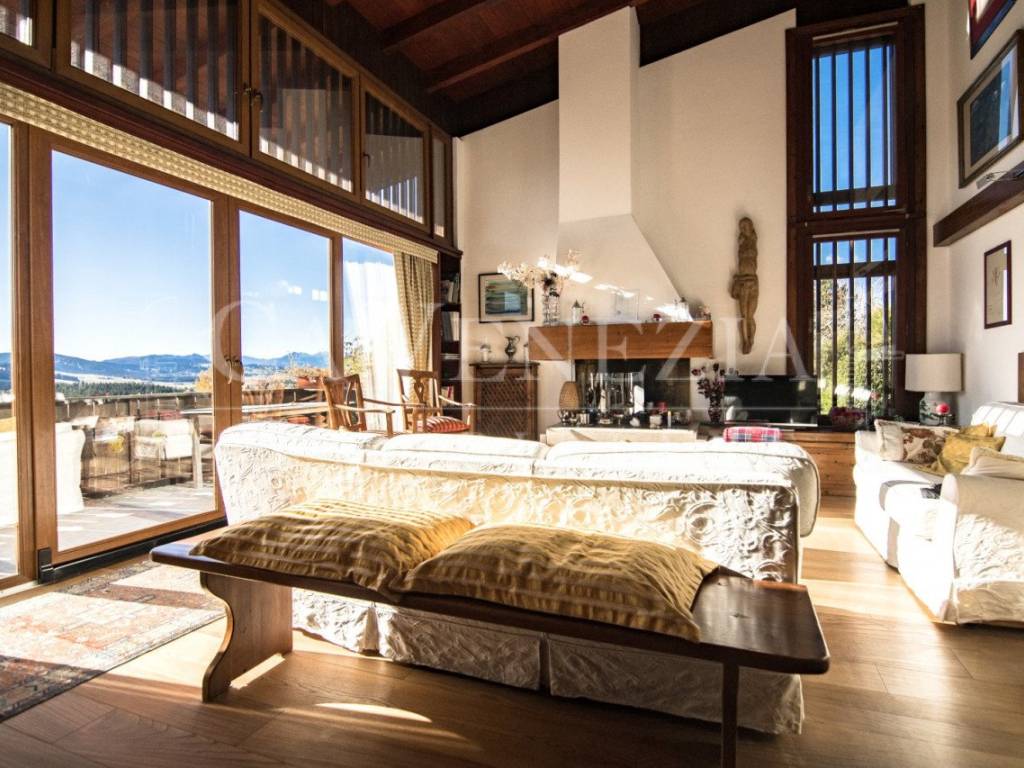 Villa a Asiago in Via Leiten, 14 - Foto 2