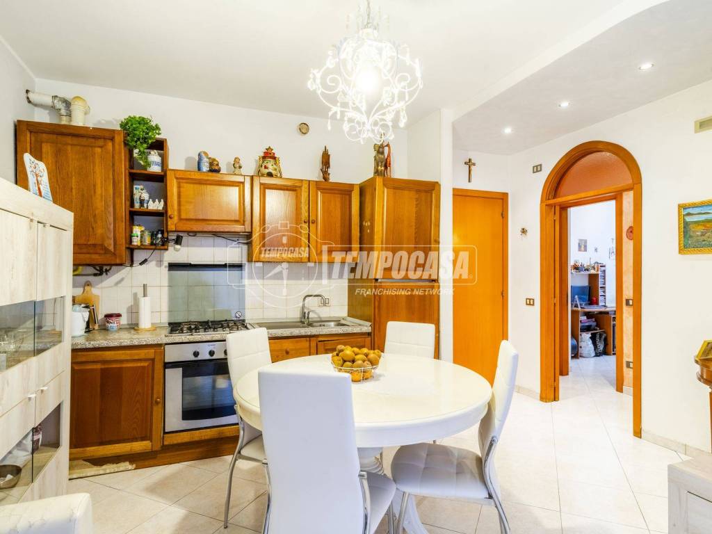 Appartamento a Civitanova marche in Via Dante Alighieri 204 - Foto 5
