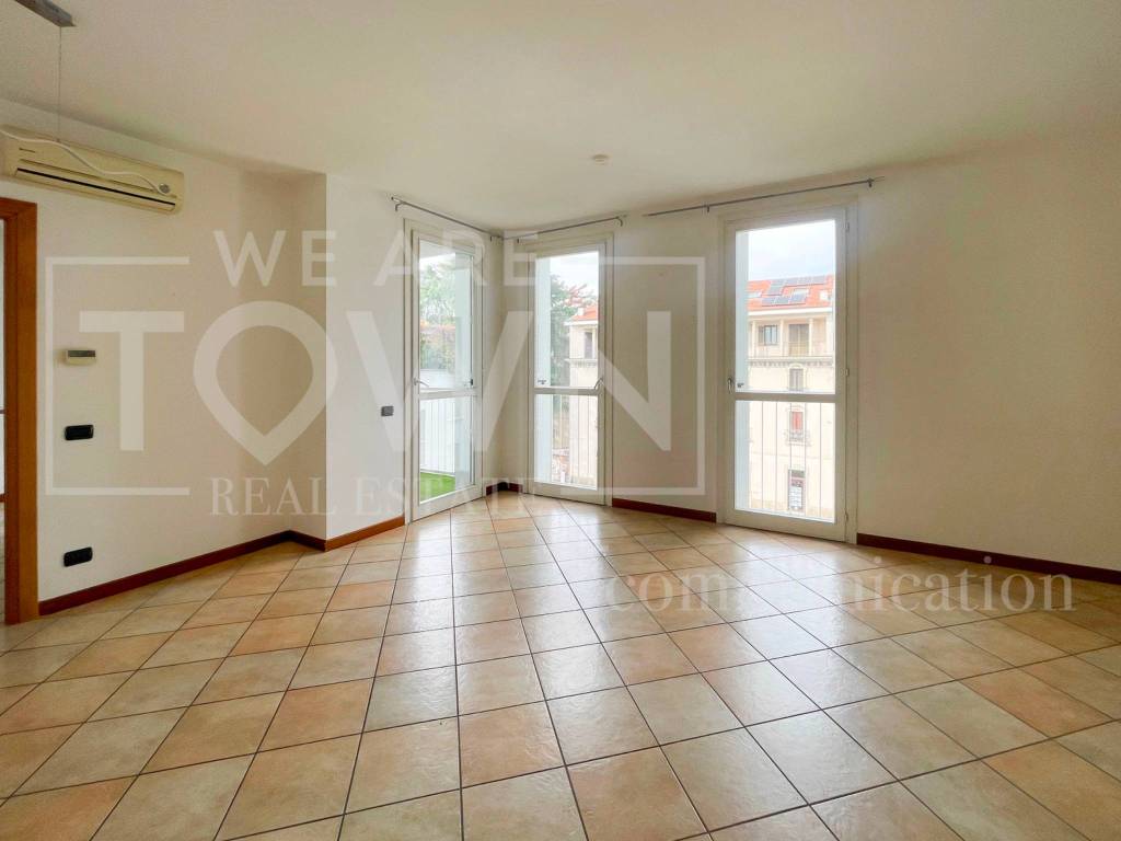 Appartamento a Gallarate in Via Achille Cadolini, 7 - Foto 3