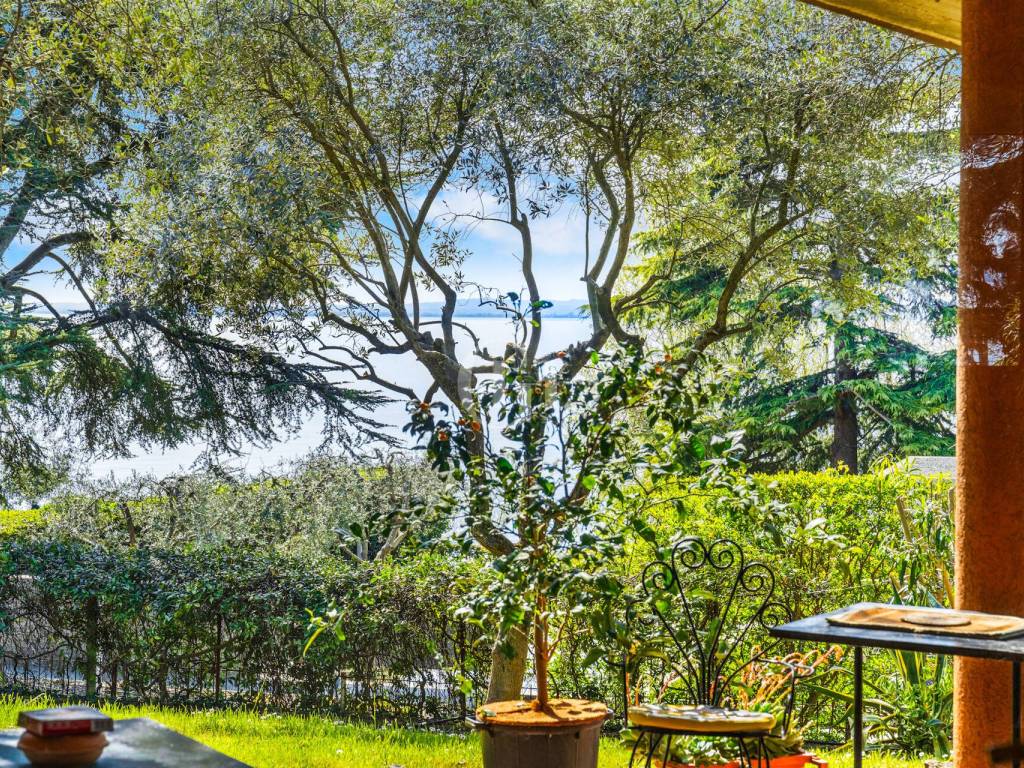 Villa a Bardolino in Via Peschiera - Foto 3