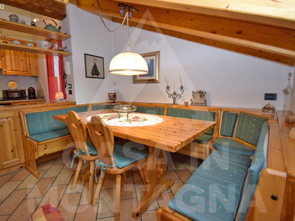 Appartamento a Cavalese in Via Longarù - Foto 4