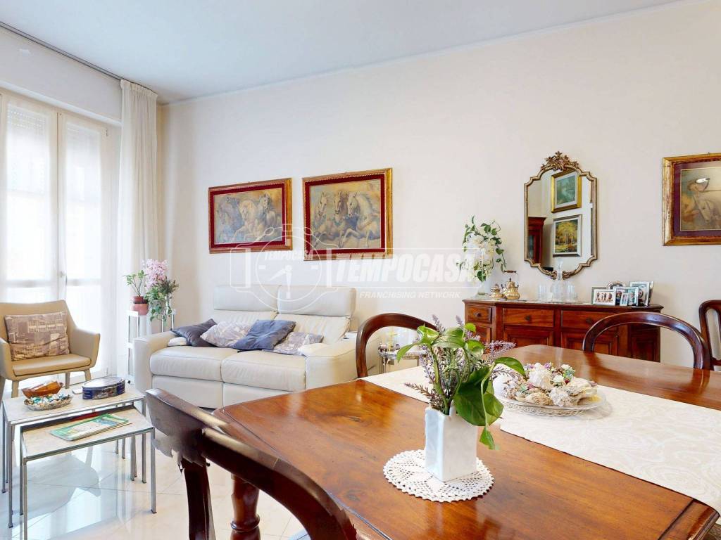 Appartamento a Mantova in Via E. Dugoni 23 - Foto 2