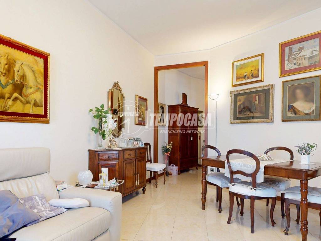 Appartamento a Mantova in Via E. Dugoni 23 - Foto 4