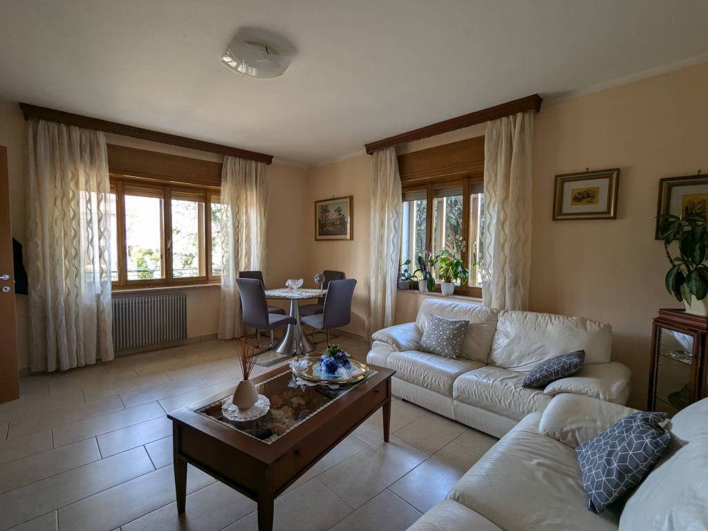 Villa a Cividale del friuli in Viale del Lavoro, 37 - Foto 3