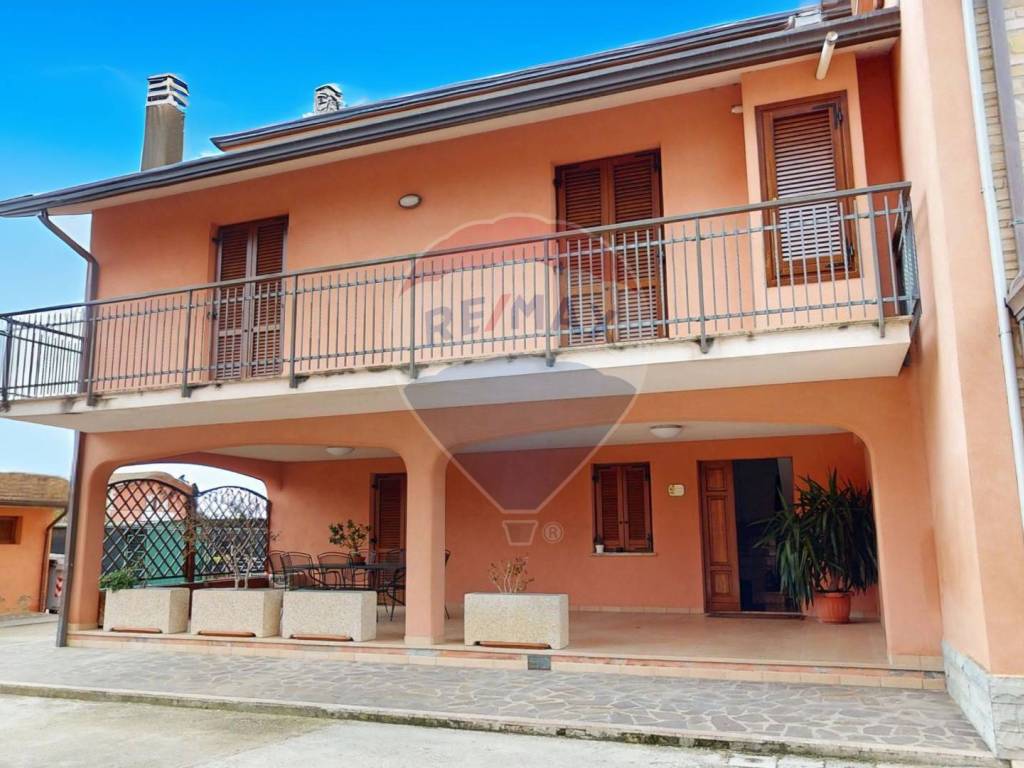 Villa a Bastia umbra in via cipresso - Foto 2