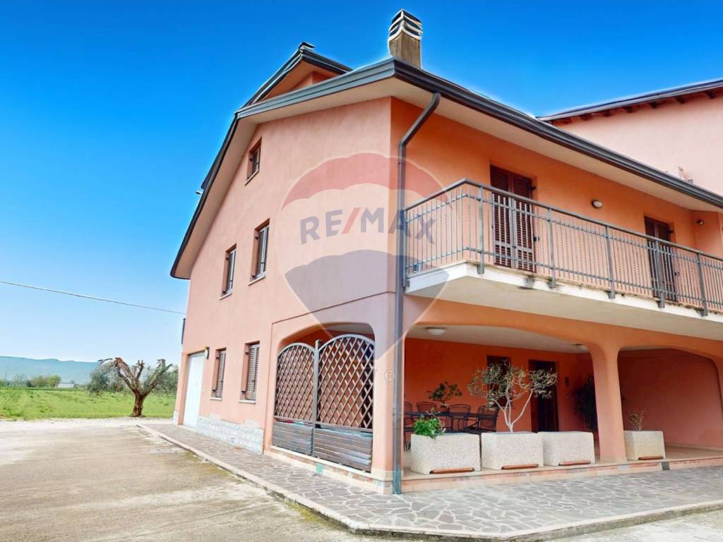 Villa a Bastia umbra in via cipresso - Foto 3