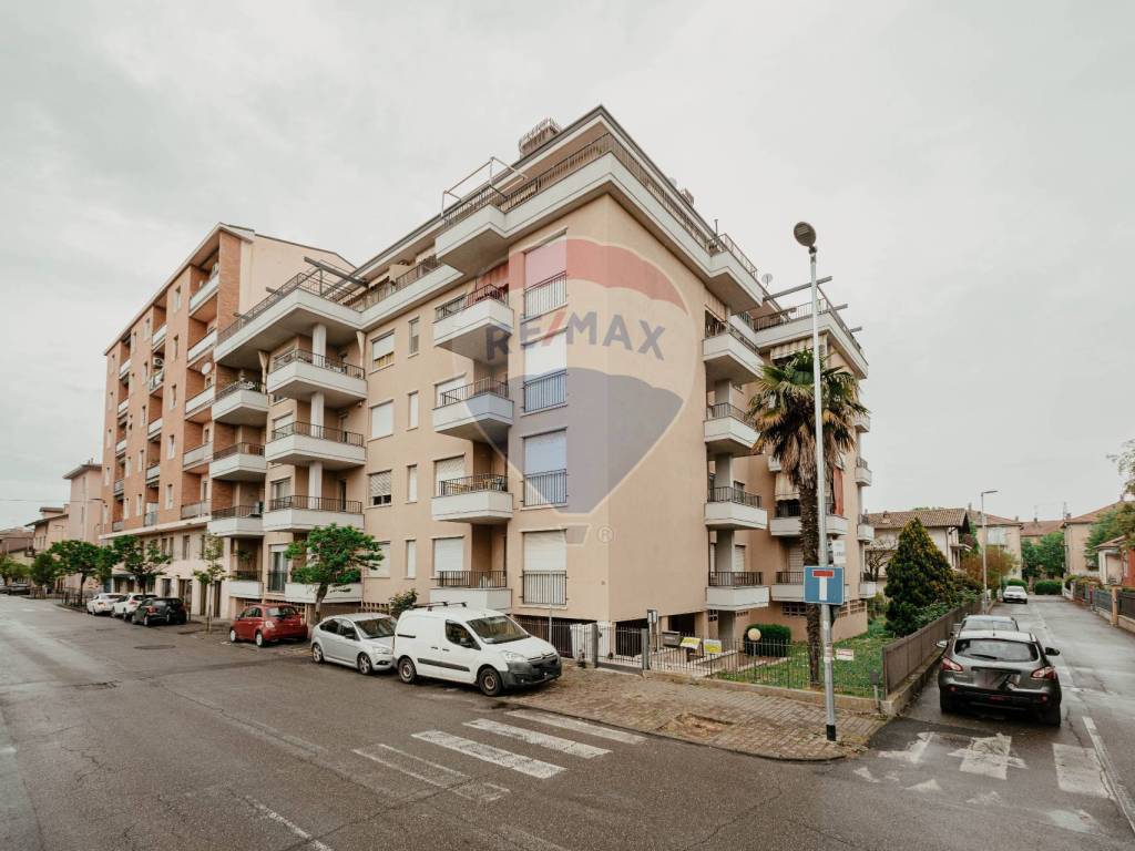 Attico / mansarda a Voghera in via San Francesco d'Assisi, 25 - Foto 2