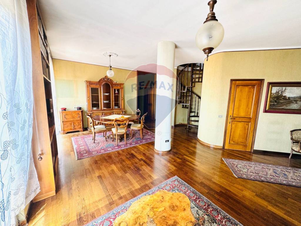 Attico / mansarda a Voghera in via San Francesco d'Assisi, 25 - Foto 3