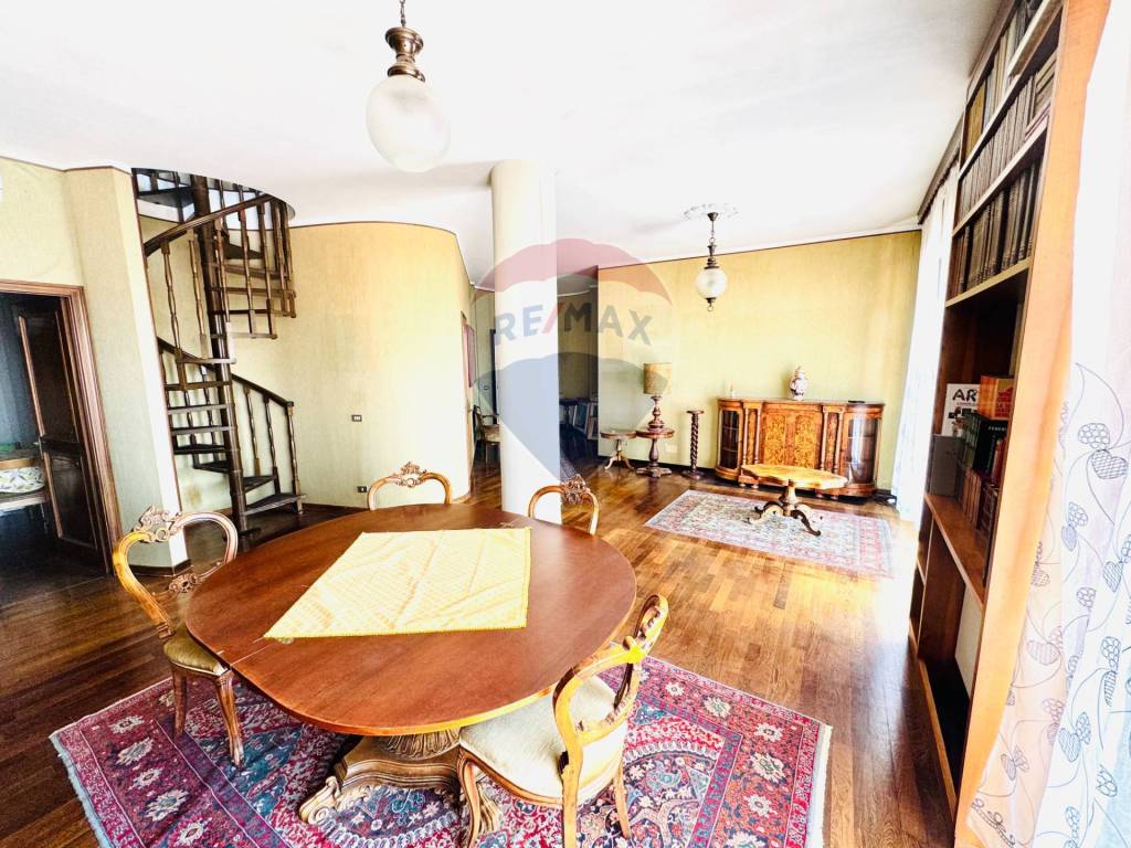 Attico / mansarda a Voghera in via San Francesco d'Assisi, 25 - Foto 4