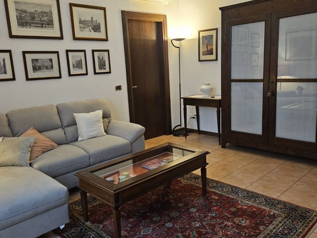 Appartamento a Cremona in Via Larga 16 - Foto 2