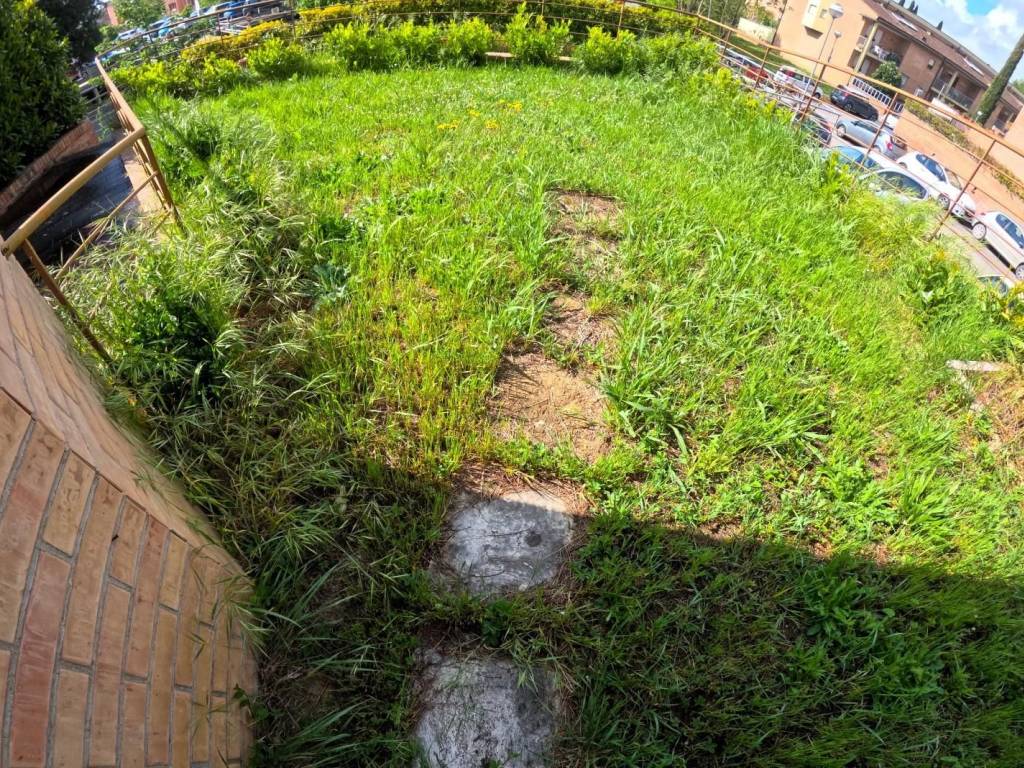 Appartamento a Siena in V.le Mario Bracci, , 53100 - Foto 2