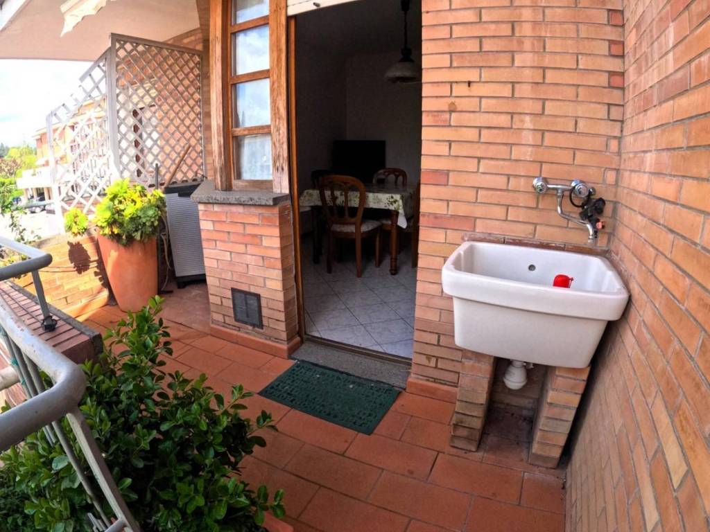 Appartamento a Siena in V.le Mario Bracci, , 53100 - Foto 4