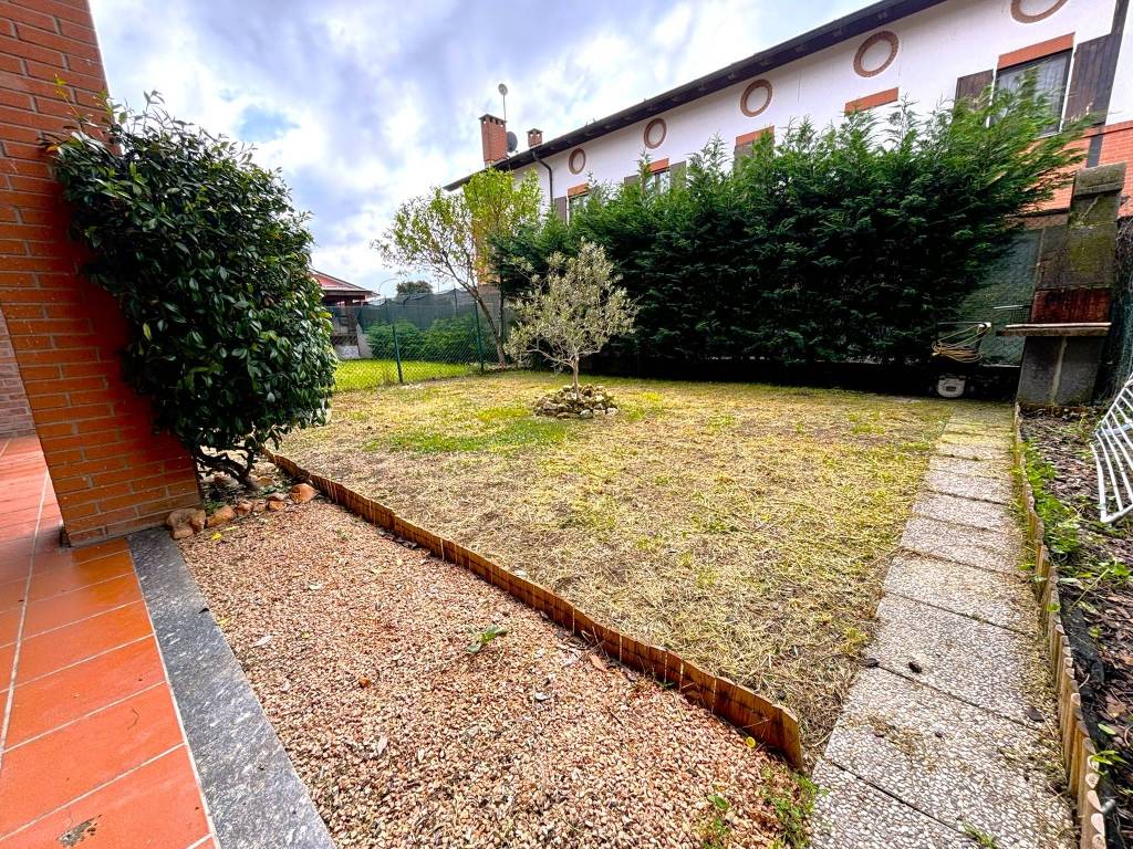 Villetta a schiera a Merlino in Via Sandro Pertini - Foto 2