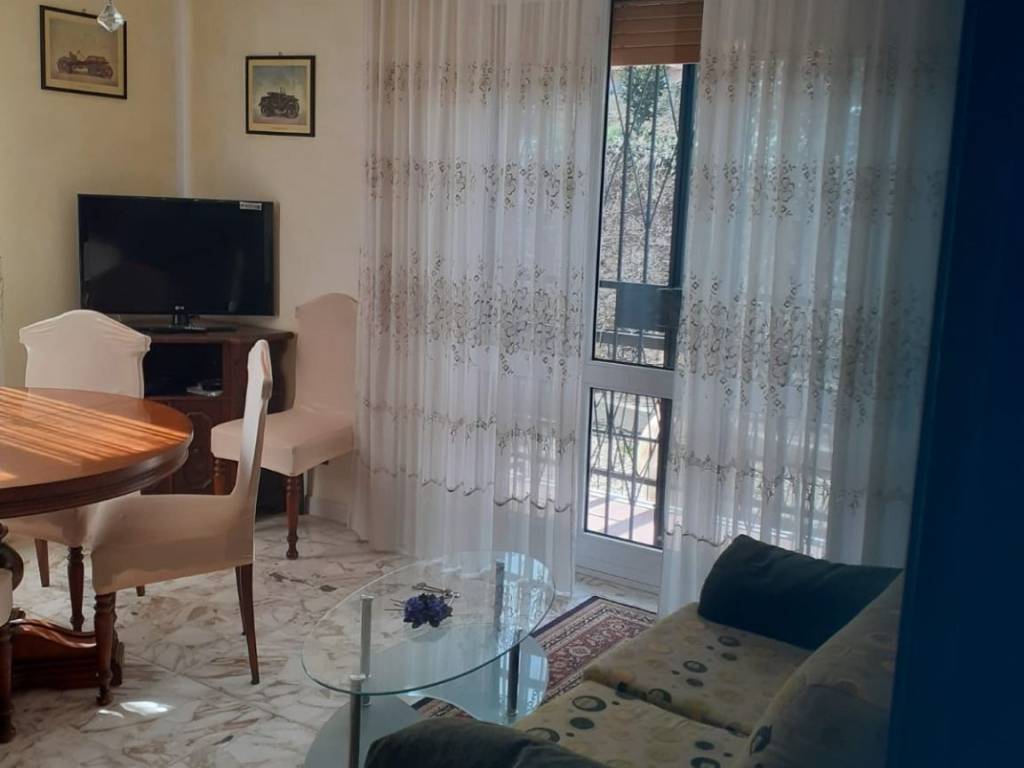 Appartamento a Diano marina in Via Michelangelo - Foto 3