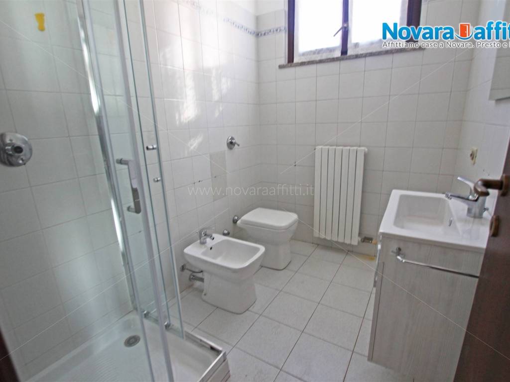 Appartamento a Novara in Via Papa Sarto - Foto 5