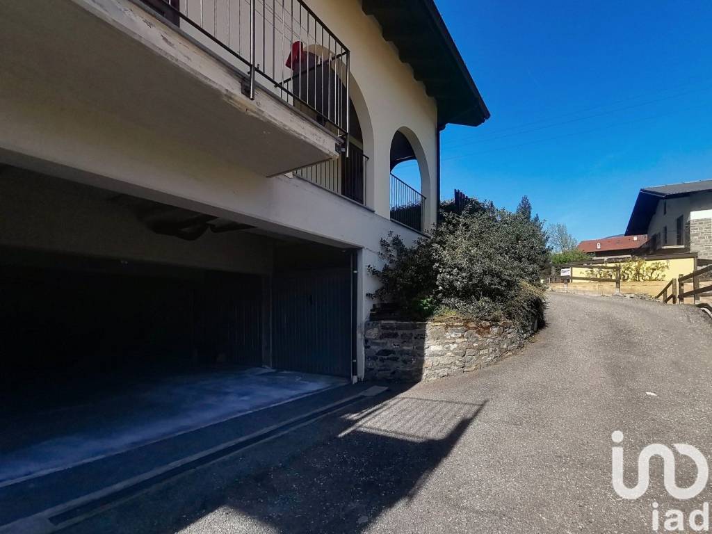 Appartamento a Pontey in Via Lassolaz - Foto 5