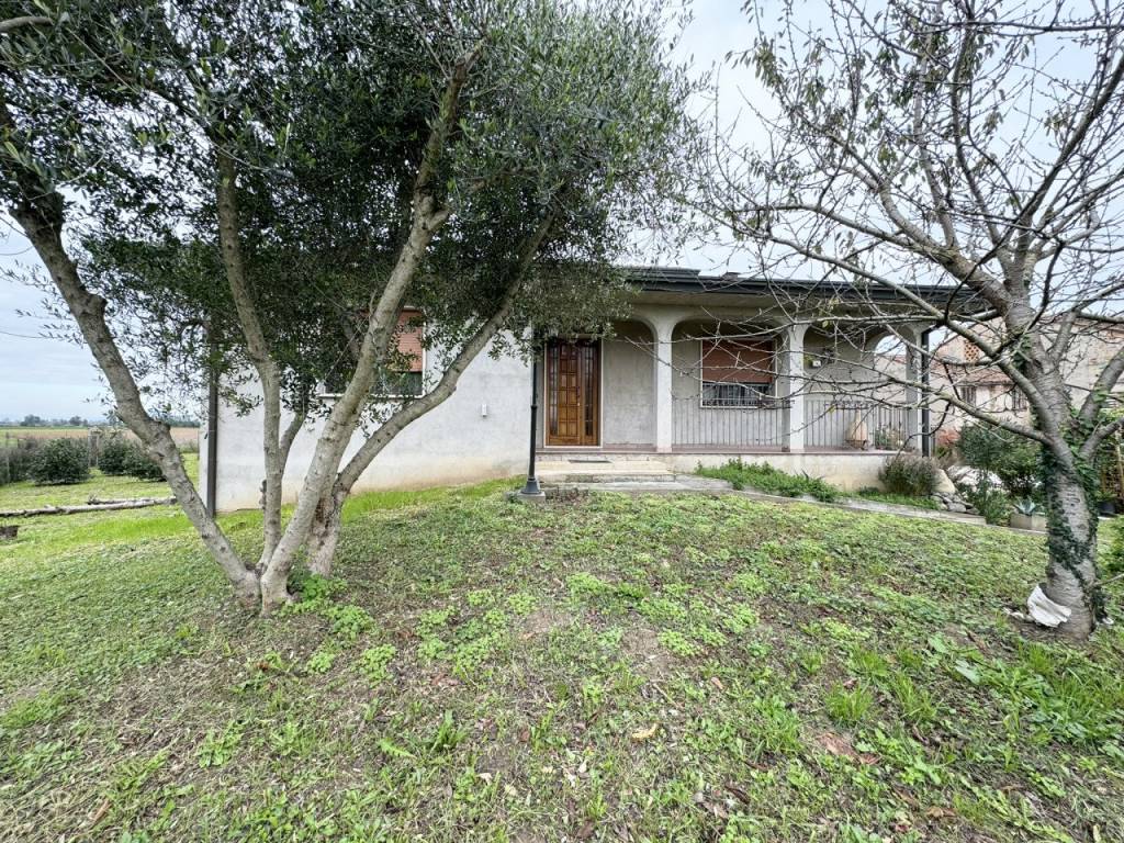 Casa indipendente a Villa estense in Via Arzaron, 8 - Foto 2