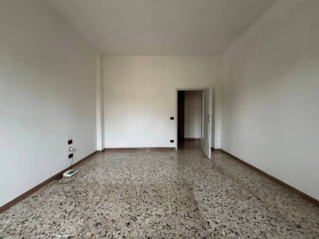 Appartamento a Firenze in Via Coppo di Marcovaldo, 20 - Foto 4