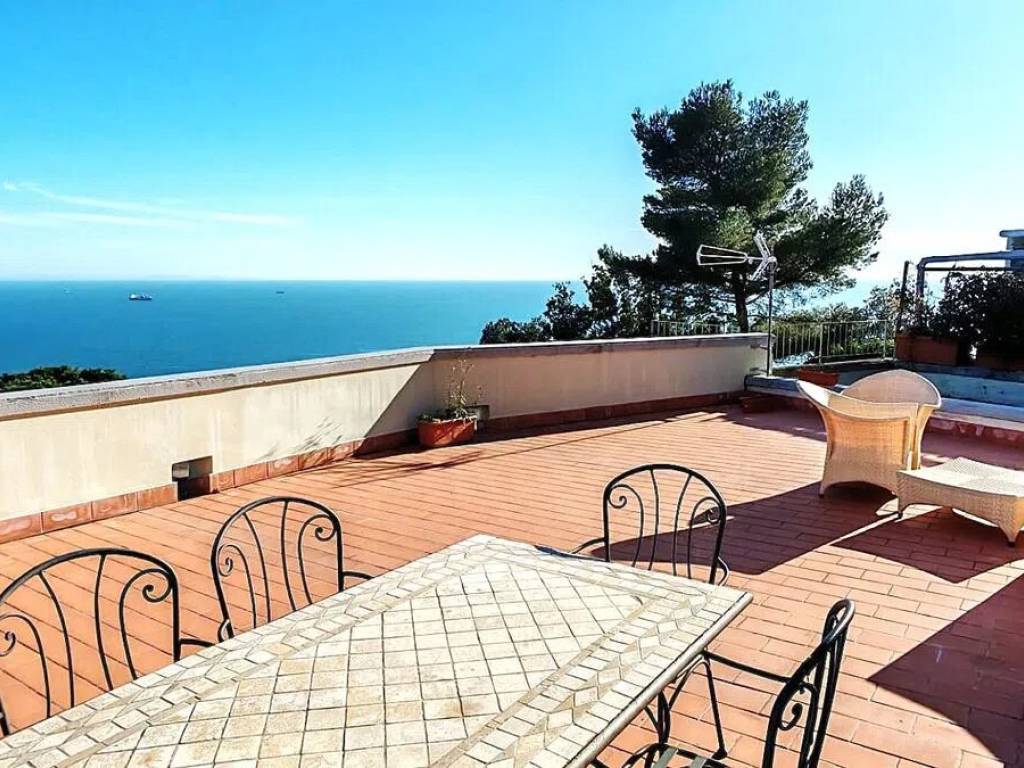 Appartamento a Ameglia in Strada Punta Bianca - Foto 2