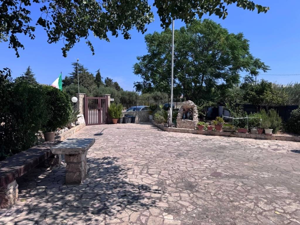 Villa a Conversano in Via Oronzo Marangelli, 7 - Foto 2