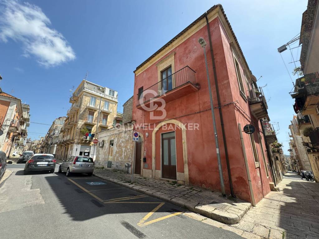 Casa indipendente a Ragusa in via IV novembre, 110 - Foto 3