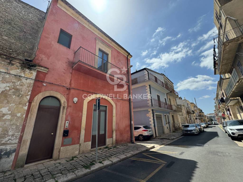 Casa indipendente a Ragusa in via IV novembre, 110 - Foto 4