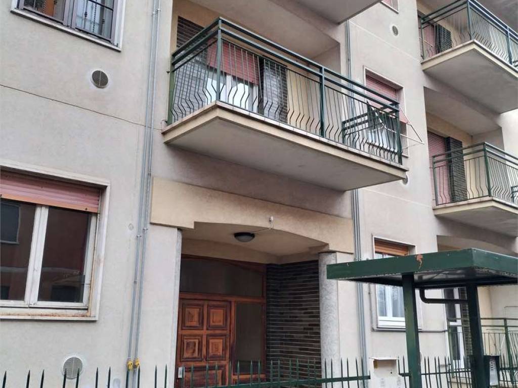 Appartamento a Castellanza in via Donizzetti - Foto 3