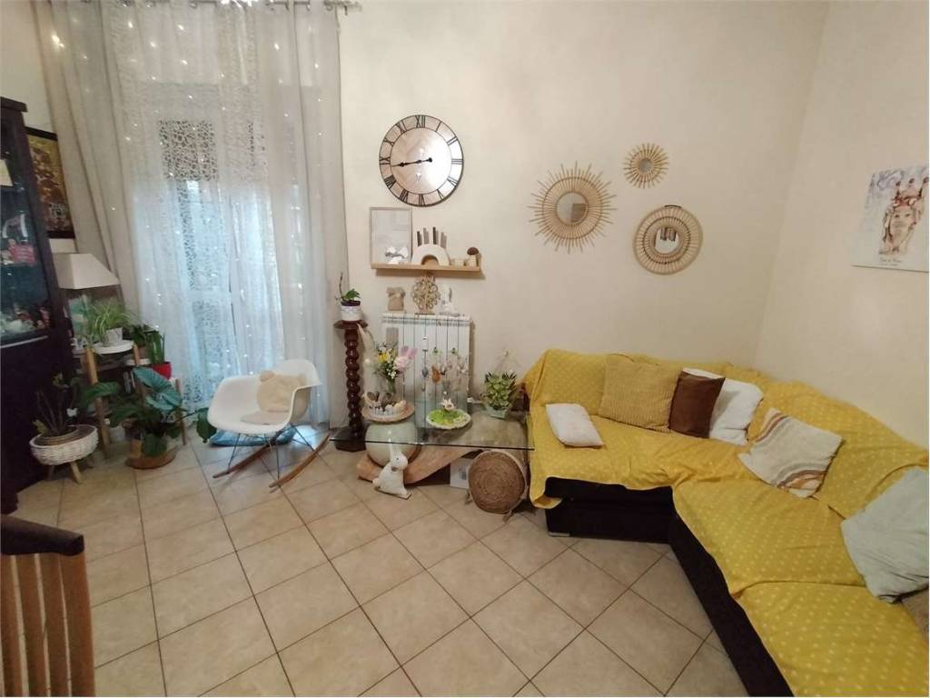 Appartamento a Castellanza in via Donizzetti - Foto 5