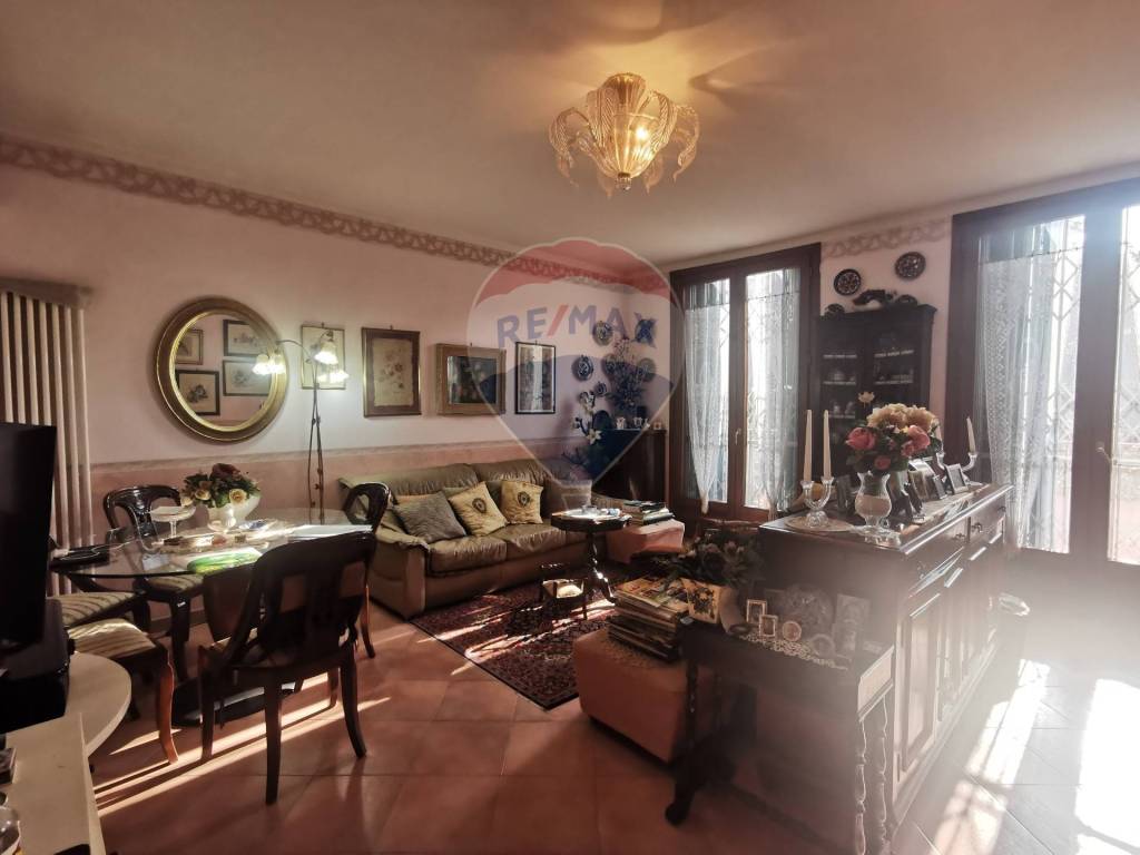 Appartamento a Cento in Via Guercino - Foto 4