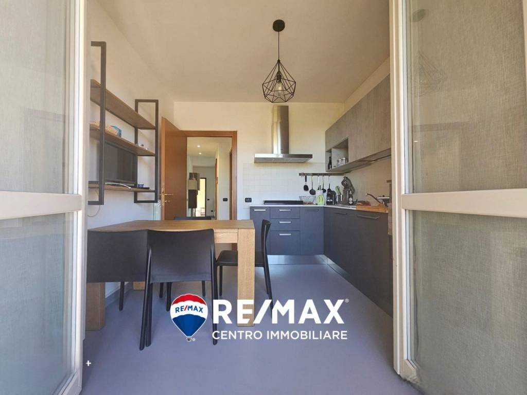 Appartamento a Varese in Via Carnia - Foto 5