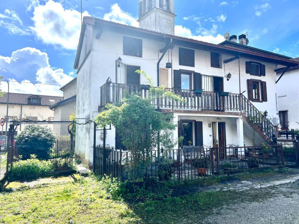 Casa indipendente a Belluno in Via Francesco Della Dia, 5 - Foto 3