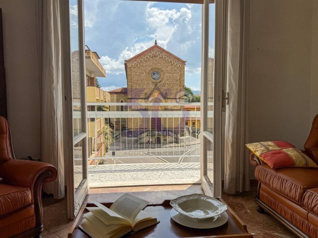 Appartamento a Arezzo in Piazza Saione - Foto 2