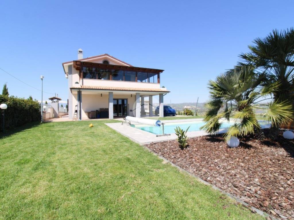 Villa a Atri in Via SP27b - Foto 5