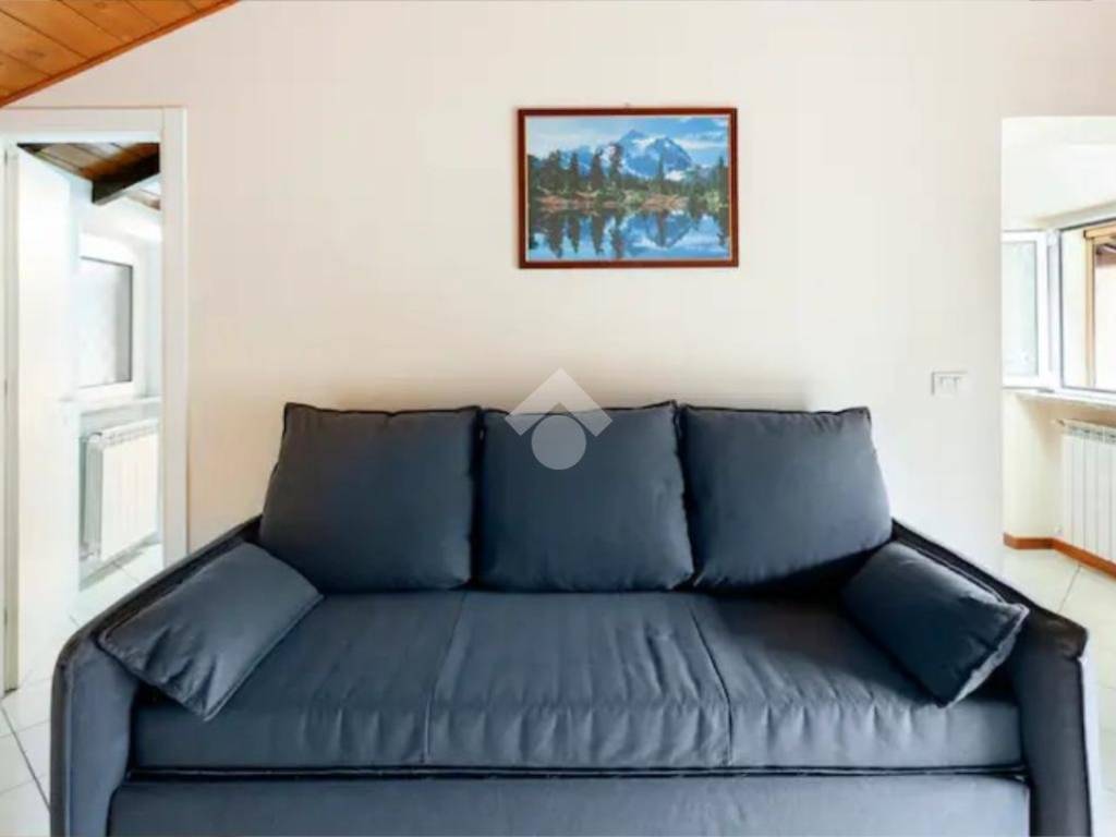 Appartamento a Porto ceresio in Via Cantine, 15 - Foto 4