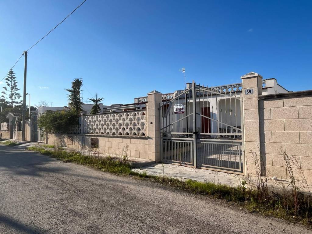 Villa a Lecce in Via Ustica, 38 - Foto 3