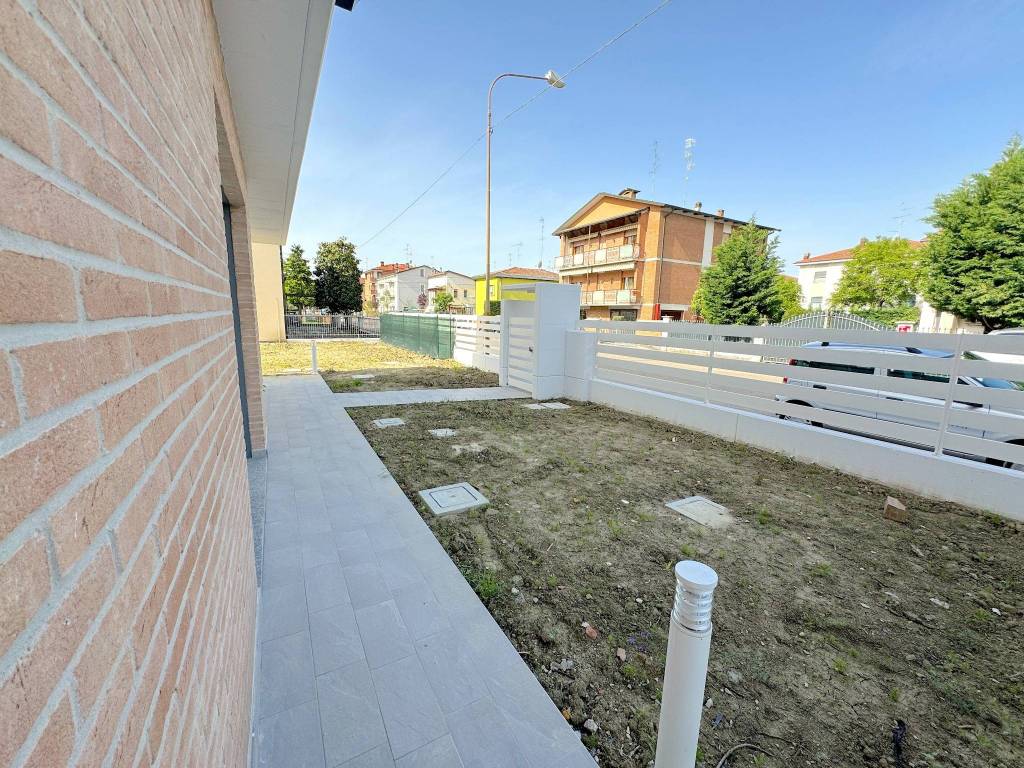 Appartamento a Reggio emilia in Via Federico Confalonieri - Foto 2