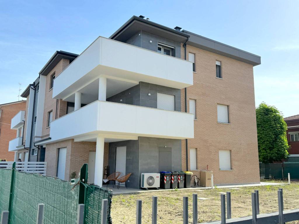 Appartamento a Reggio emilia in Via Federico Confalonieri - Foto 5