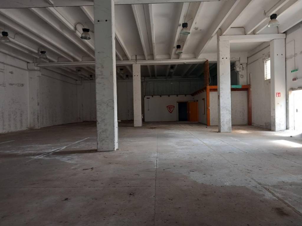 Immobile a Sassari in ZONA INDUSTRIALE PREDDA NIEDDA STRADA 47 - Foto 5